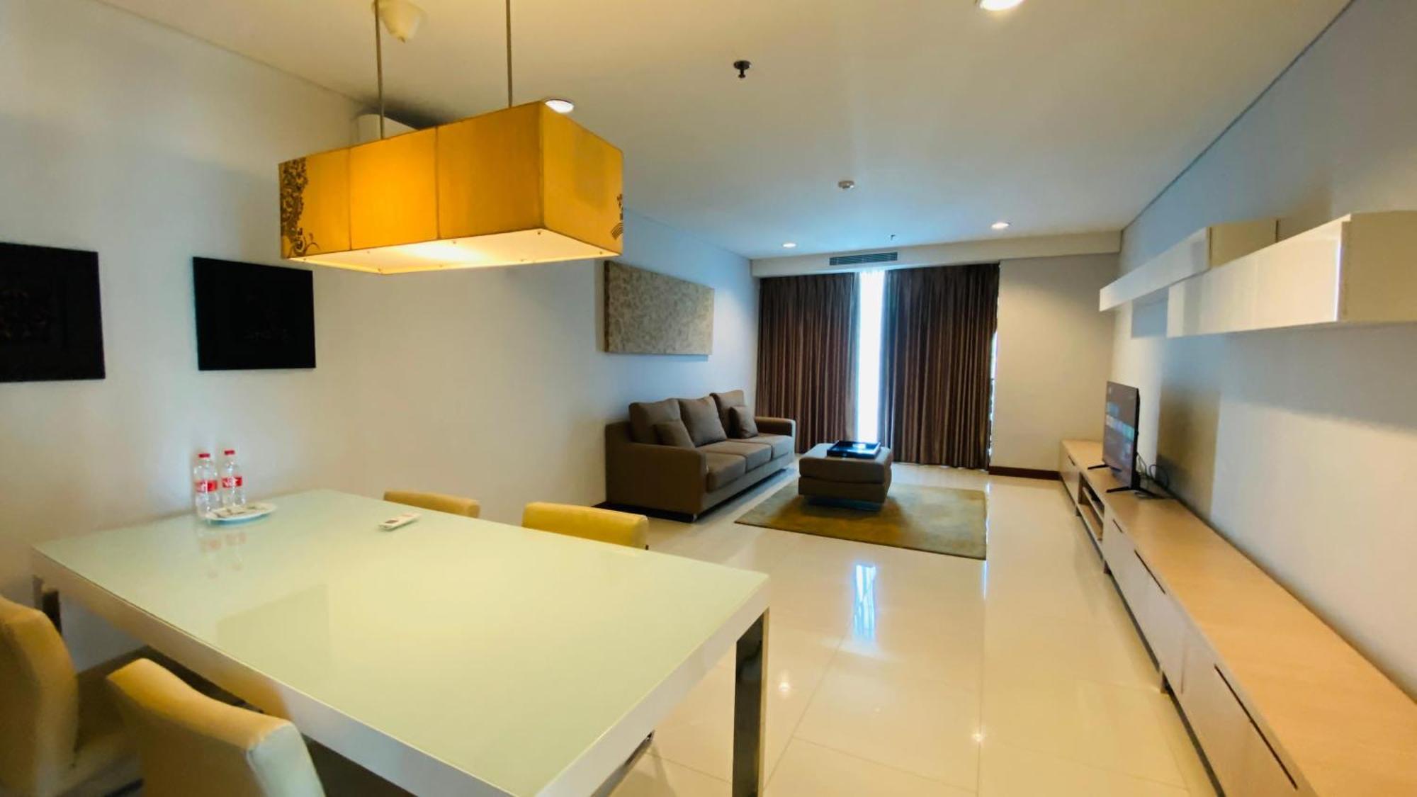 The H Tower Rasuna Suites Kuningan Jakarta By Villaloka Zewnętrze zdjęcie