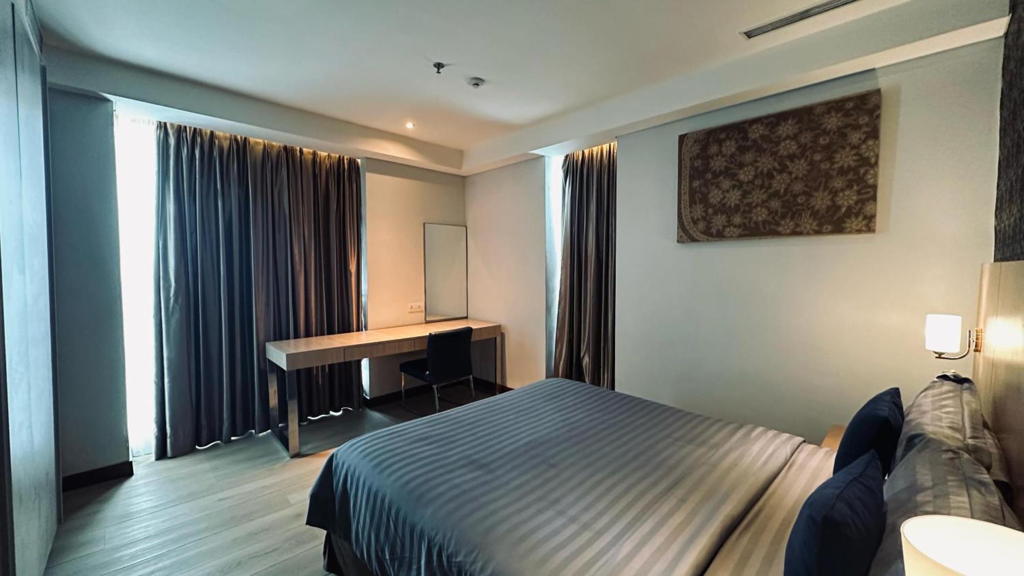The H Tower Rasuna Suites Kuningan Jakarta By Villaloka Zewnętrze zdjęcie