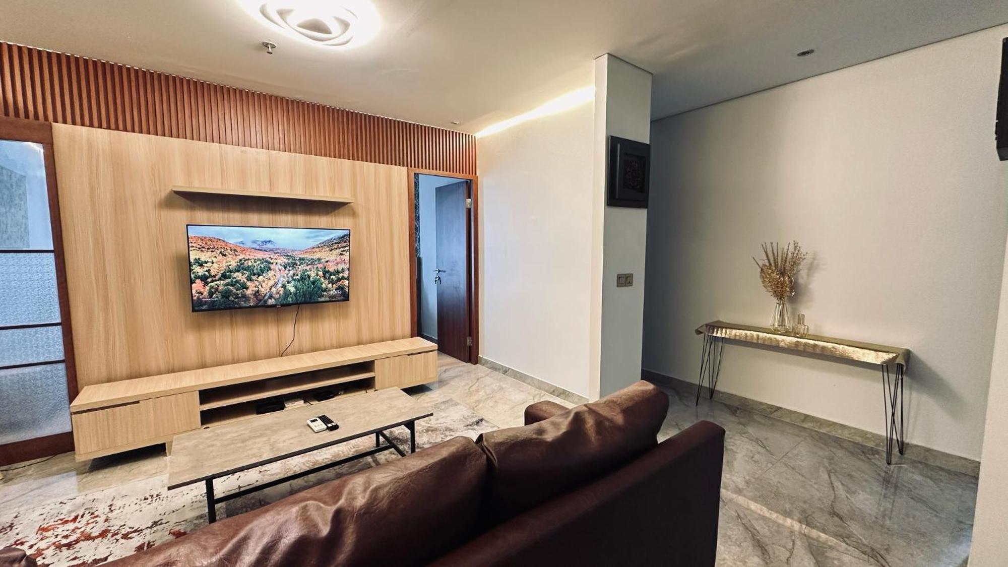 The H Tower Rasuna Suites Kuningan Jakarta By Villaloka Zewnętrze zdjęcie