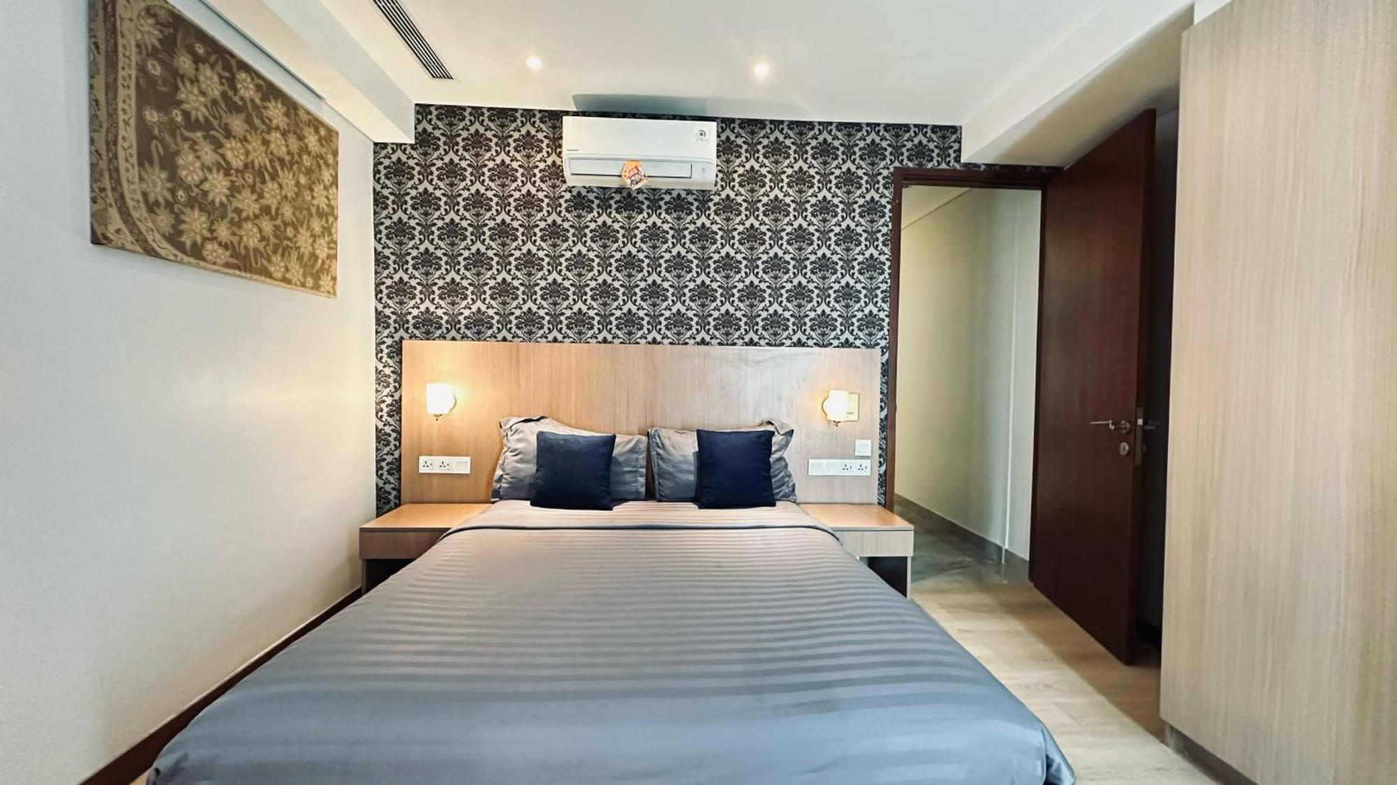 The H Tower Rasuna Suites Kuningan Jakarta By Villaloka Zewnętrze zdjęcie