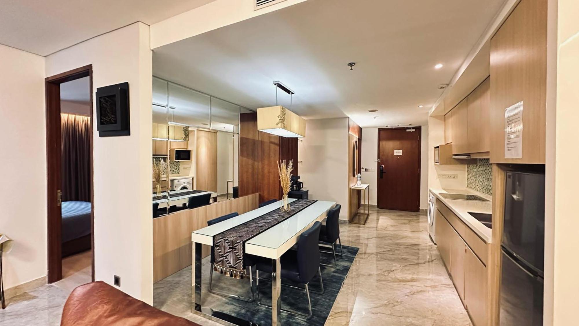 The H Tower Rasuna Suites Kuningan Jakarta By Villaloka Zewnętrze zdjęcie